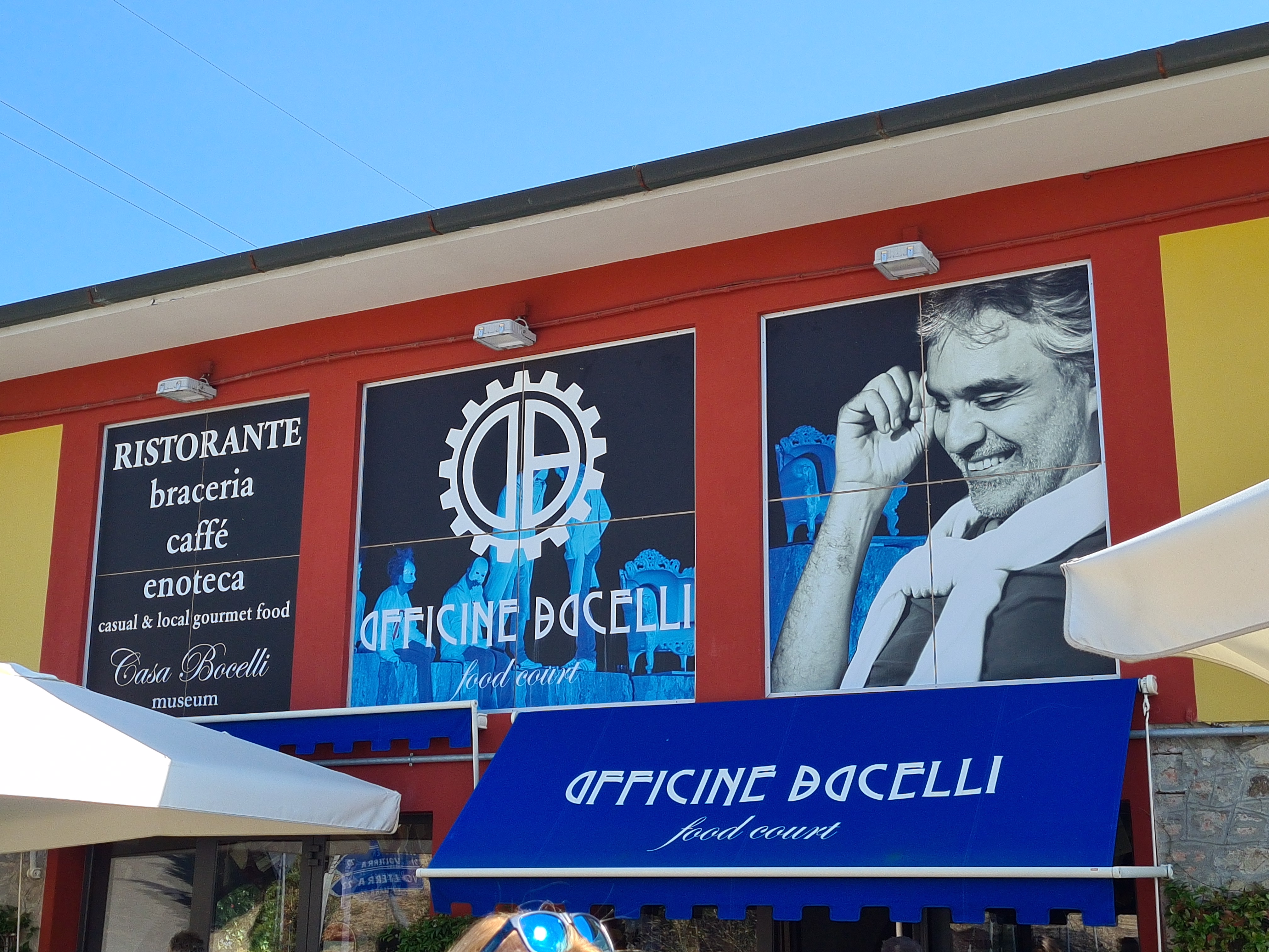 Bocelli kávézó és múzeum