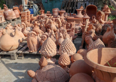 Vicopisanoban helyi keramikus műhely látogatás, vásárlási lehetőséggel